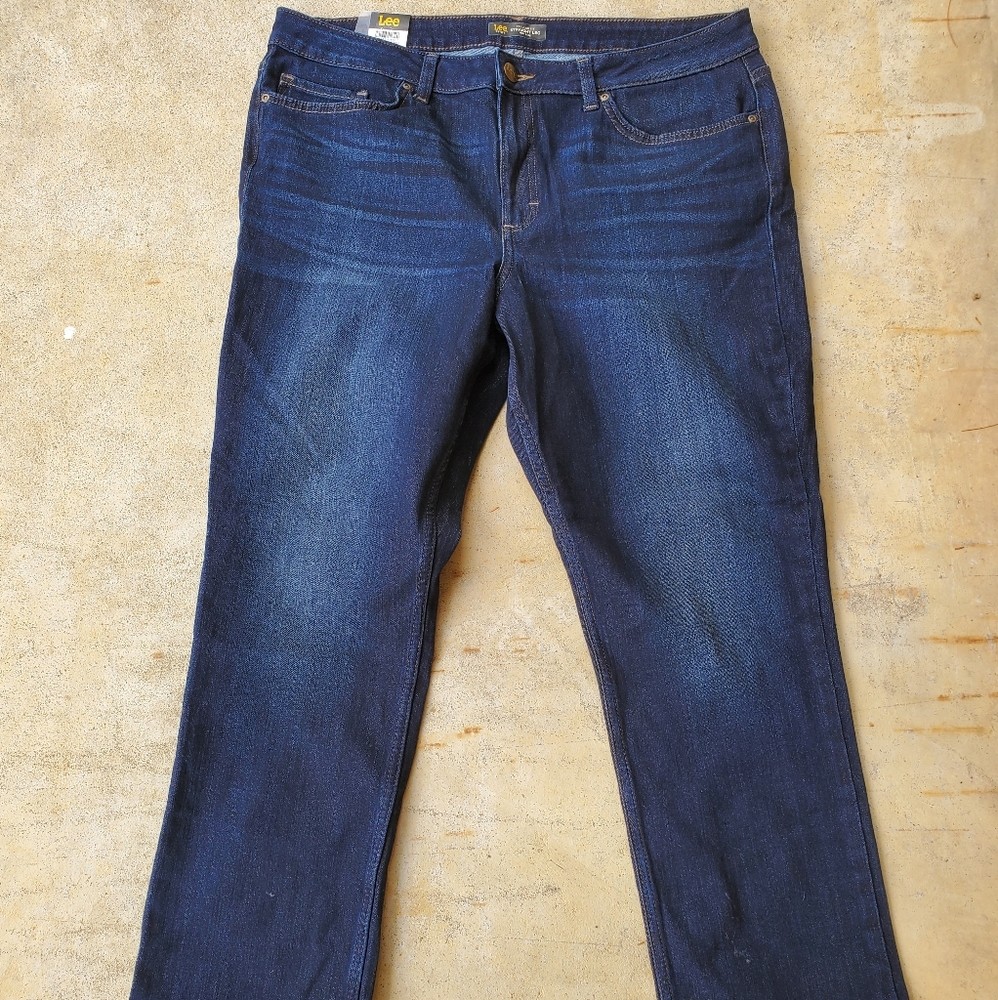 NWT Women's Lee Petite jeans